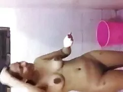 चूत फुल सेक्सी मूवी  ...