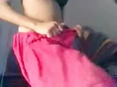 स्कूल की लड़कियों फु ...