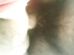 त्रिगुट और सेक्सी हि ...