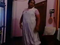 लेज़ सेक्सी फिल्म फु ...