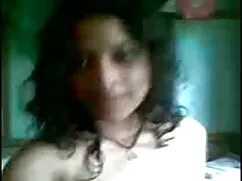 छात्र बैलेरीना नंगे  ...