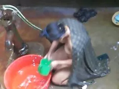 footjob फुल सेक्सी इ ...