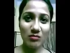 हॉट टीन कैली साइप्रस ...