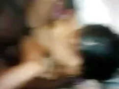 खूबसूरत लड़कियों को  ...